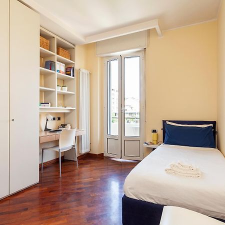 Bellezza14 - Appartamento Porta Romana / Bocconi ミラノ エクステリア 写真